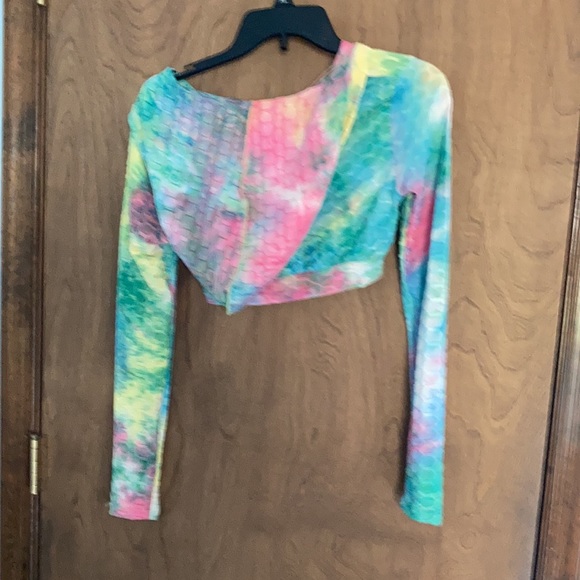 3/$24 tie dye print honeycomb hoodie crop top S juniors - Picture 7 of 15